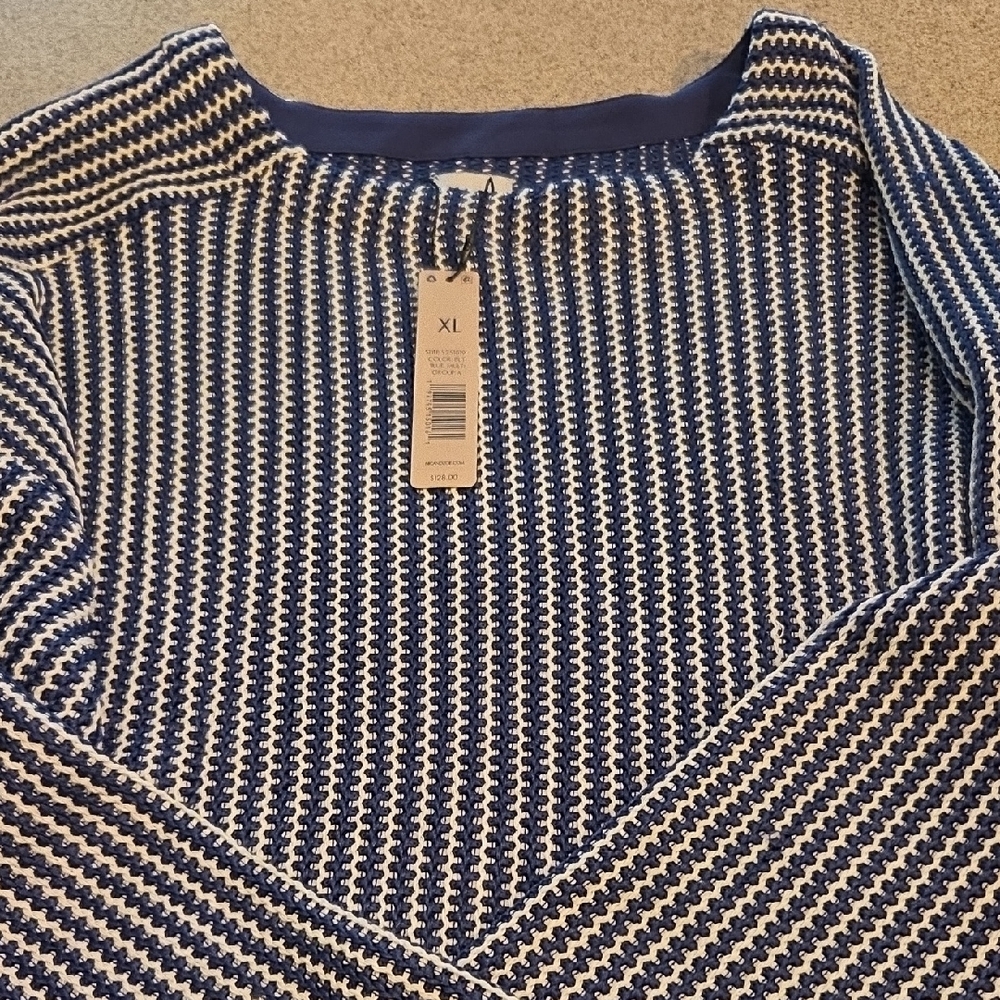 NIC+ZOE Navy and Cream Crew Neck Sweater